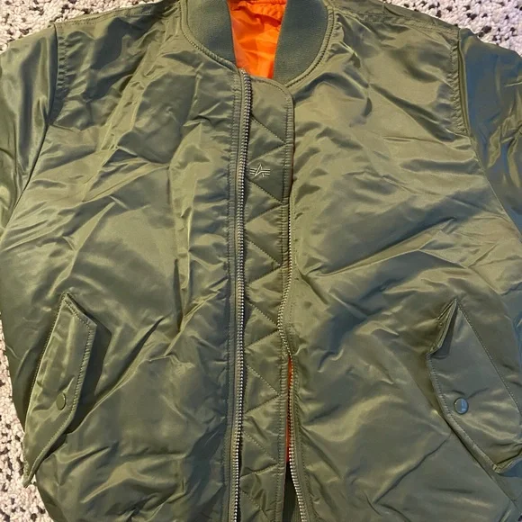 Bomber Jacket - Picture 2 of 3
